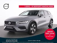 Gebraucht Volvo V60 CC Plus 196 PS (144 kW) 2023 Vapour grey / metallic Kombi