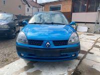 Gebraucht Renault Clio II 98 PS (72 kW) 2002 Blau Kleinwagen