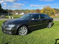 Second-hand VW Phaeton 239 CP (175 kW) 2013 Maro Berlinǎ