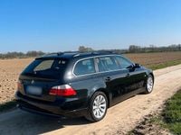 Gebraucht BMW 523 177 PS (130 kW) 2007 Schwarz Kombi