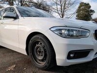 Gebraucht BMW 116 Advantage 109 PS (80 kW) 2016 Weiß Kleinwagen