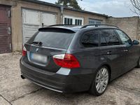 Gebraucht BMW 320 150 PS (110 kW) 2006 Grau Kombi