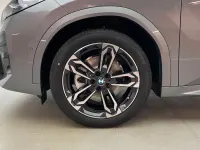 Neu BMW iX2 Comfort Edition 230 kW (313 PS) 2026 Skyscraper grau metallic SUV