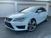 gebraucht Seat Leon ST Cupra Suzuka Grau LED/19Zoll/Ambiente