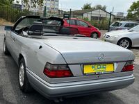 Gebraucht Mercedes E320 220 PS (161 kW) 1994 Grau Cabrio