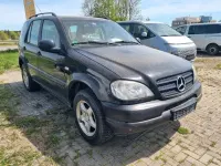Gebraucht Mercedes ML320 218 PS (160 kW) 1999 Schwarz SUV