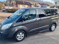 Gebraucht Ford Transit Titanium 170 PS (125 kW) 2019 Grau Kombi