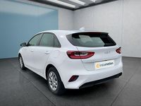 Neu Kia Ceed 140 PS (102 kW) 2025 Weiß Kleinwagen