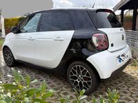 Gebraucht Smart ForFour Electric Drive 60 kW (82 PS) 2020 Weiß Limousine