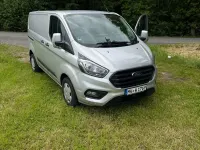 Gebraucht Ford Transit Custom 105 PS (77 kW) 2020 Grau Van / Kleinbus