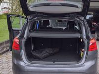 Gebraucht BMW 216 116 PS (85 kW) 2020 Grau Kombi