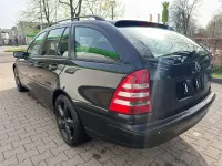 Gebraucht Mercedes C180 143 PS (105 kW) 2007 Schwarz Kombi