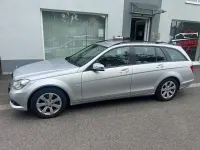 Gebraucht Mercedes C180 156 PS (114 kW) 2011 Iridiumsilber Kombi