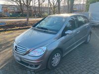 Gebraucht Mercedes B200 110 PS (80 kW) 2007 Grau Van / Kleinbus