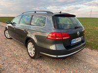 Gebraucht VW Passat Highline 140 PS (102 kW) 2011 Schwarz Kombi
