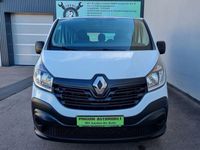 Gebraucht Renault Trafic Expression 95 PS (69 kW) 2018 Weiß Van / Kleinbus