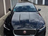 Gebraucht Jaguar XE R-Dynamic 179 PS (131 kW) 2019 Schwarz Limousine