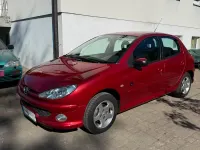 Używany Peugeot 206 75 KM (55 kW) 2007 Czerwony Hatchback