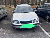 Gebraucht VW Bora 150 PS (110 kW) 2000 Silber Limousine