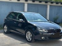Gebraucht VW Golf VI Style 125 PS (91 kW) 2012 Schwarz Kleinwagen