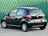 Gebraucht Toyota Aygo Cool 68 PS (50 kW) 2014 Midnight black Kleinwagen