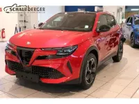 Neu Alfa Romeo Junior Edizione Speciale 145 PS (106 kW) 2026 Rot SUV
