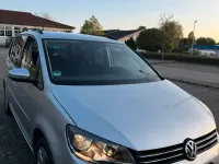 Gebraucht VW Touran 140 PS (102 kW) 2012 Silber Van / Kleinbus