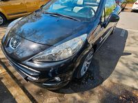 Gebraucht Peugeot 207 CC 120 PS (88 kW) 2013 Schwarz Cabrio