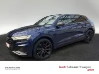 Gebraucht Audi Q8 Competition 286 PS (210 kW) 2022 Navarrablau metallic SUV
