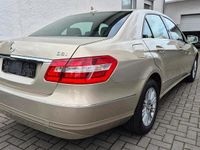 Second-hand Mercedes E200 184 CP (135 kW) 2010 Bej Berlinǎ