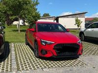 Gebraucht Audi A3 Ambiente 150 PS (110 kW) 2021 Rot Limousine
