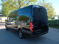 Gebraucht Mercedes Sprinter 190 PS (139 kW) 2023 Schwarz Van