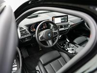 Gebraucht BMW X4 M Sport 184 PS (135 kW) 2025 Saphirschwarzmetallic SUV