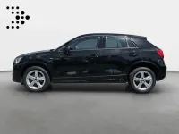 Gebraucht Audi Q2 S-Line 116 PS (85 kW) 2024 Mythosschwarz metallic SUV