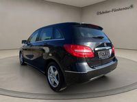 Gebraucht Mercedes B180 109 PS (80 kW) 2014 Schwarz Van / Kleinbus