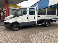 Gebraucht Iveco Daily 136 PS (100 kW) 2018 Weiß Limousine