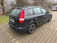 Gebraucht Hyundai i30 Classic 90 PS (66 kW) 2011 Schwarz Kombi