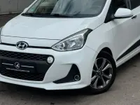 Gebraucht Hyundai i10 Style 87 PS (63 kW) 2017 Weiß Kleinwagen
