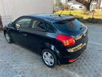 Gebraucht Kia ProCeed 126 PS (92 kW) 2009 Schwarz Kleinwagen