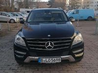 Gebraucht Mercedes ML250 204 PS (150 kW) 2012 Schwarz SUV