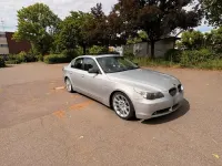 Gebraucht BMW 525 190 PS (139 kW) 2003 Silber Limousine