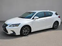 Gebraucht Lexus CT200h 136 PS (100 kW) 2019 Weiß Kleinwagen