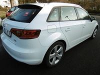Gebraucht Audi A3 Ambition 125 PS (91 kW) 2015 Weiß Limousine