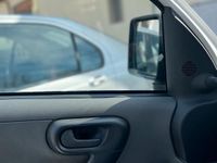 Gebraucht Opel Combo 75 PS (55 kW) 2004 Weiß Van / Kleinbus