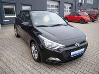 gebraucht Hyundai i20 1.2 *INSPEKTION NEU*ALLWETTER*ALU*PDC*