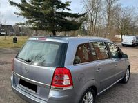 Gebraucht Opel Zafira 105 PS (77 kW) 2008 Blau Van / Kleinbus