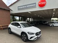 Gebraucht Mercedes GLA220 190 PS (139 kW) 2024 Weiß SUV