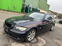 Gebraucht BMW 320 163 PS (119 kW) 2005 Blau Limousine