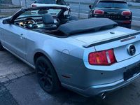Gebraucht Ford Mustang GT 309 PS (227 kW) 2011 Silber Cabrio