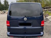 Używany VW Caravelle 140 KM (102 kW) 2011 Niebieski Van